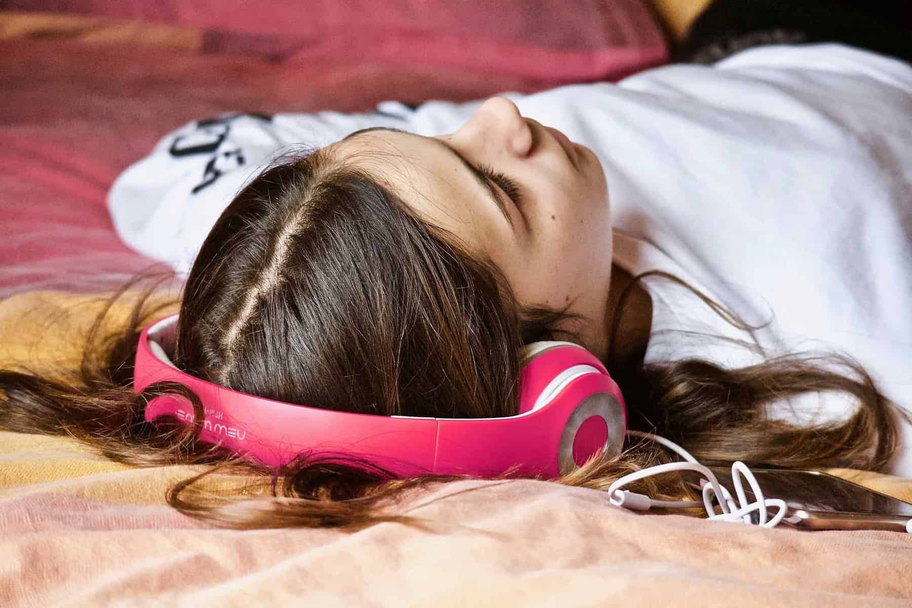 Une adolescente.