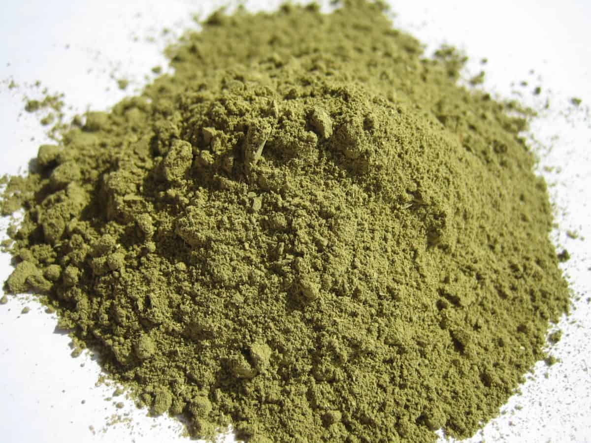 Comment faire une coloration naturelle au henné?