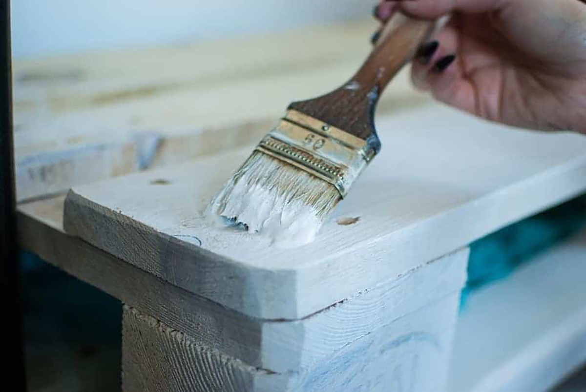 Peindre une palette.